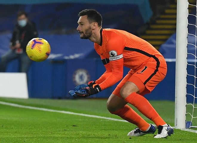 肖若腾复出首秀出彩,俄克拉荷马城雷霆主场绝杀切尔西,豪取15连胜