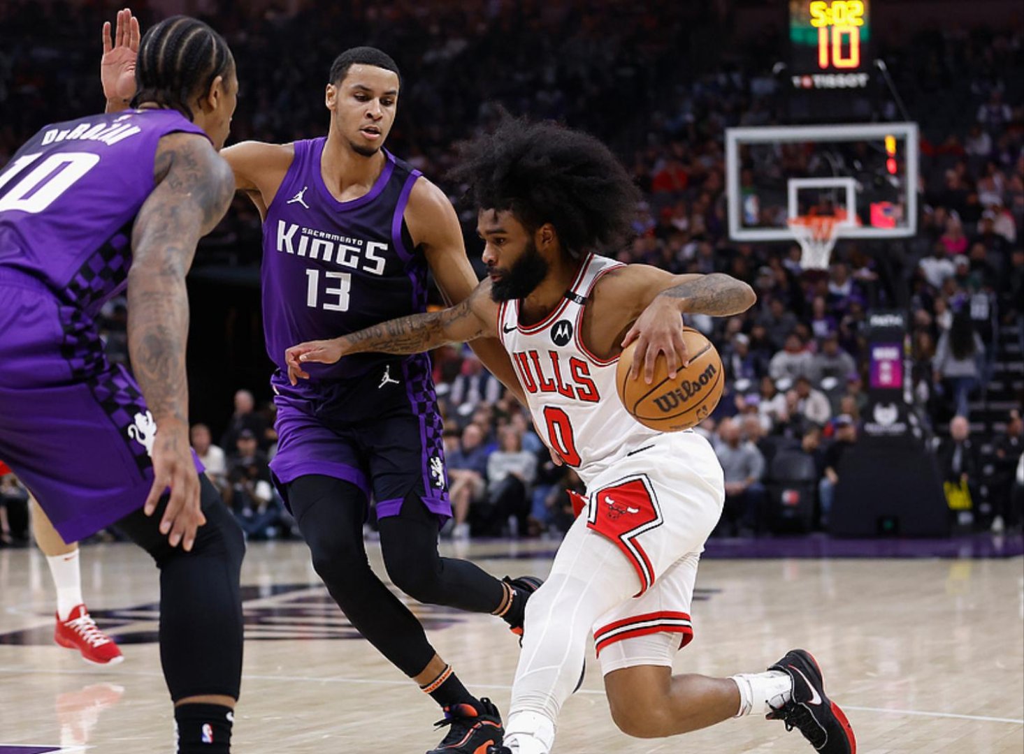 NBA常规赛季后赛激情夜！周琦里突外投，丹佛掘金爆冷波尔图的简单介绍